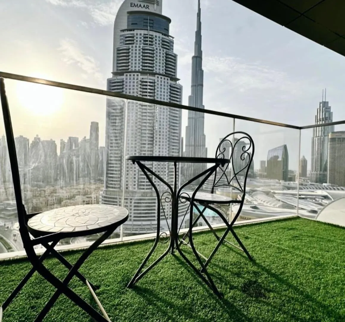 King 2Br With Burj Khalifa View In Boulevard Point Dubai