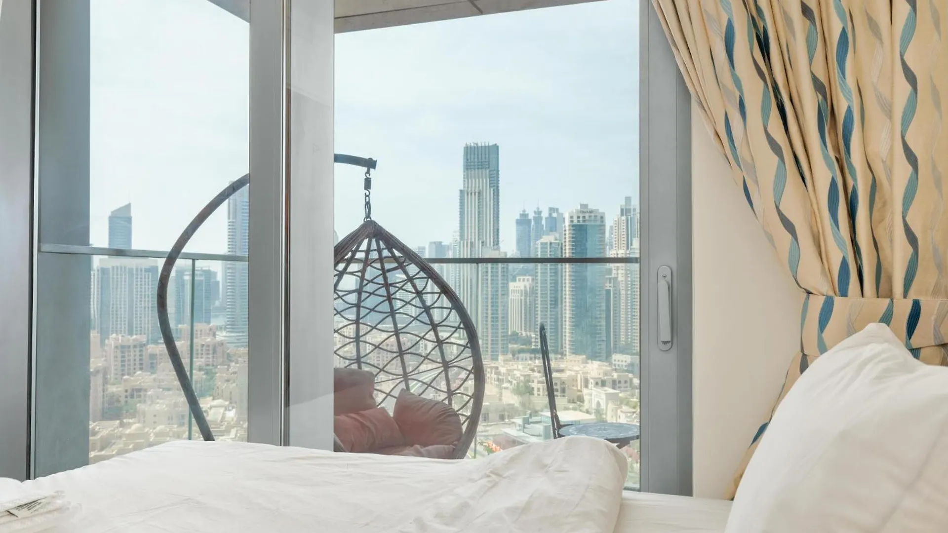 King 2Br With Burj Khalifa View In Boulevard Point Dubai