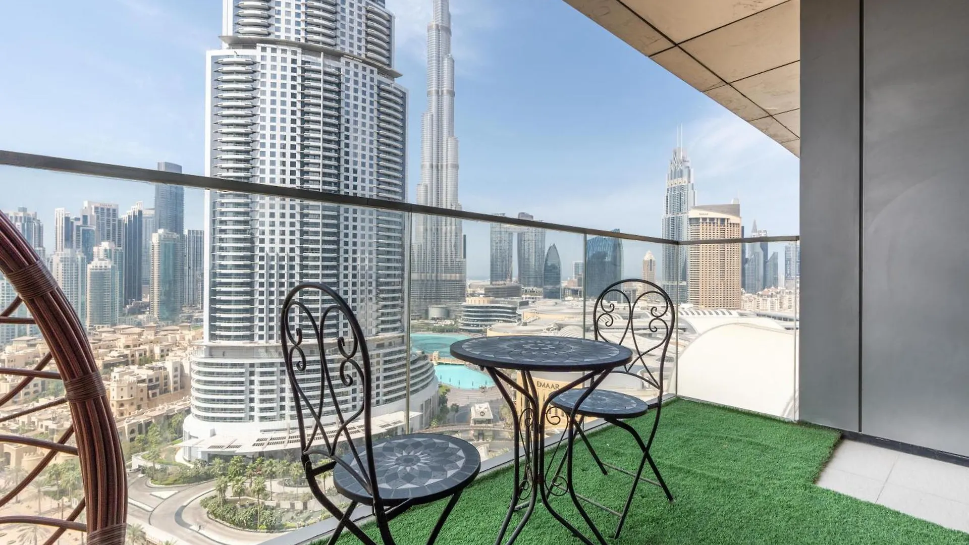 King 2Br With Burj Khalifa View In Boulevard Point Dubai United Arab Emirates