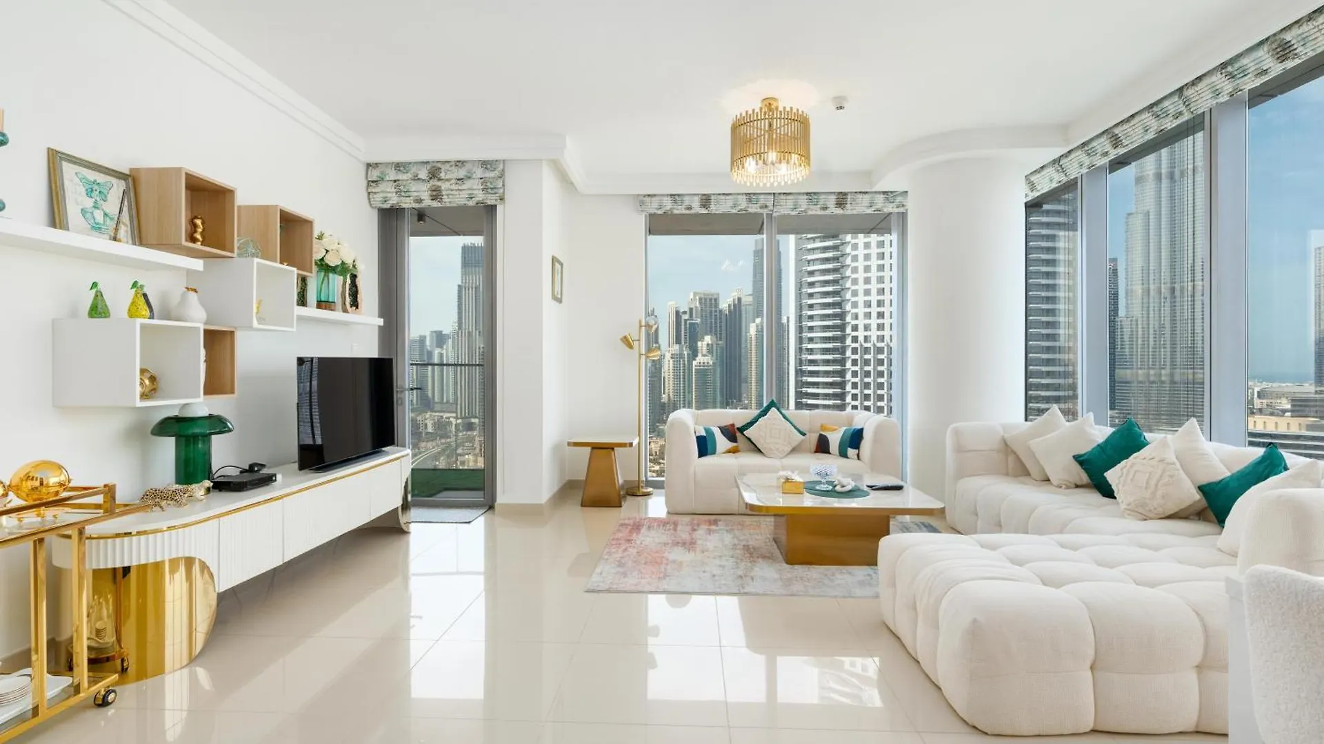 King 2Br With Burj Khalifa View In Boulevard Point Dubai United Arab Emirates