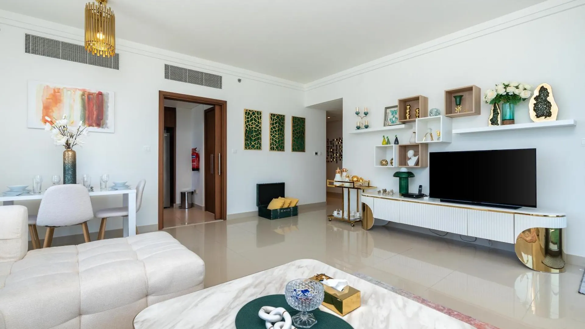 King 2Br With Burj Khalifa View In Boulevard Point Dubai Apartment